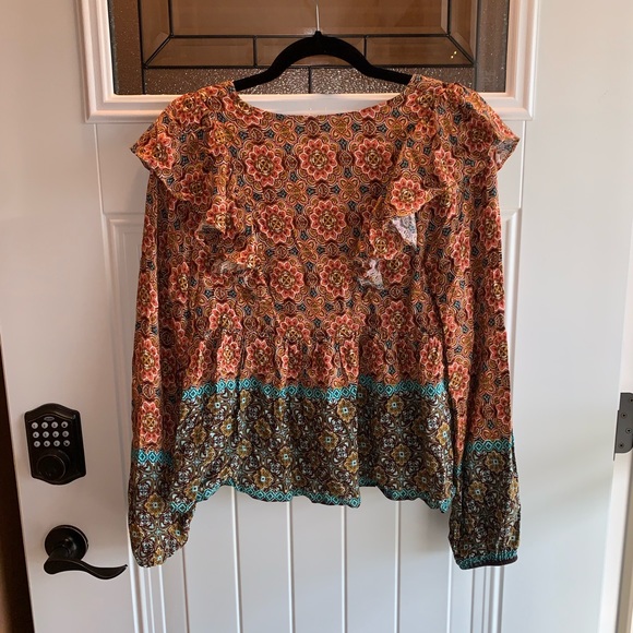 Altar’d State Boho Ruffled Top Size Large - Picture 6 of 7